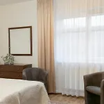 מלון Walir